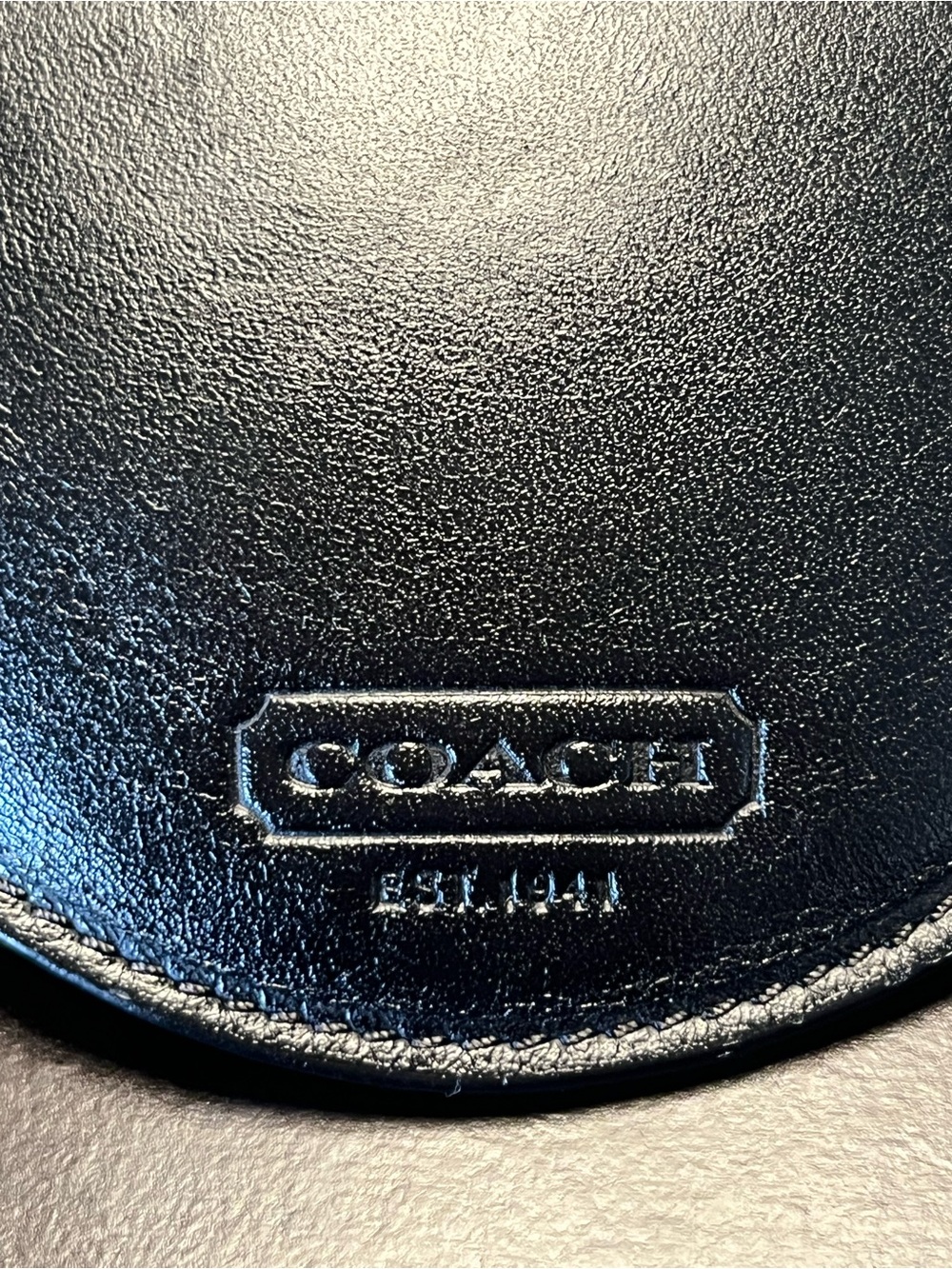 Coach Black Round Leather Zip Coin Pouch vintage EUC - Picture 4 of 9